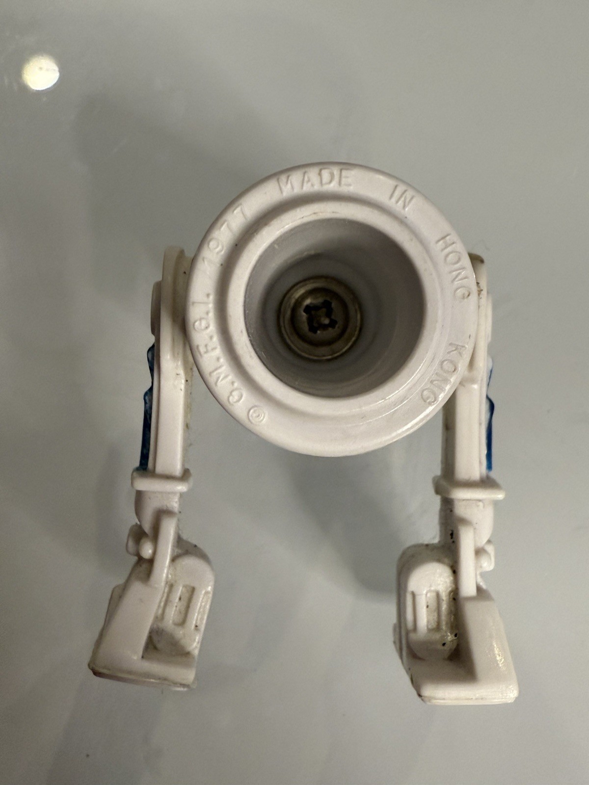 R2-D2 (Artoo-Detoo) (with Sensorscope) sold