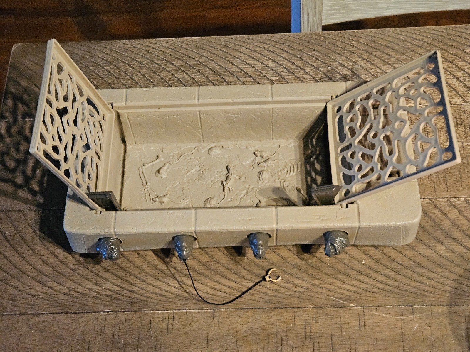 Jabba the Hutt Action Playset sold