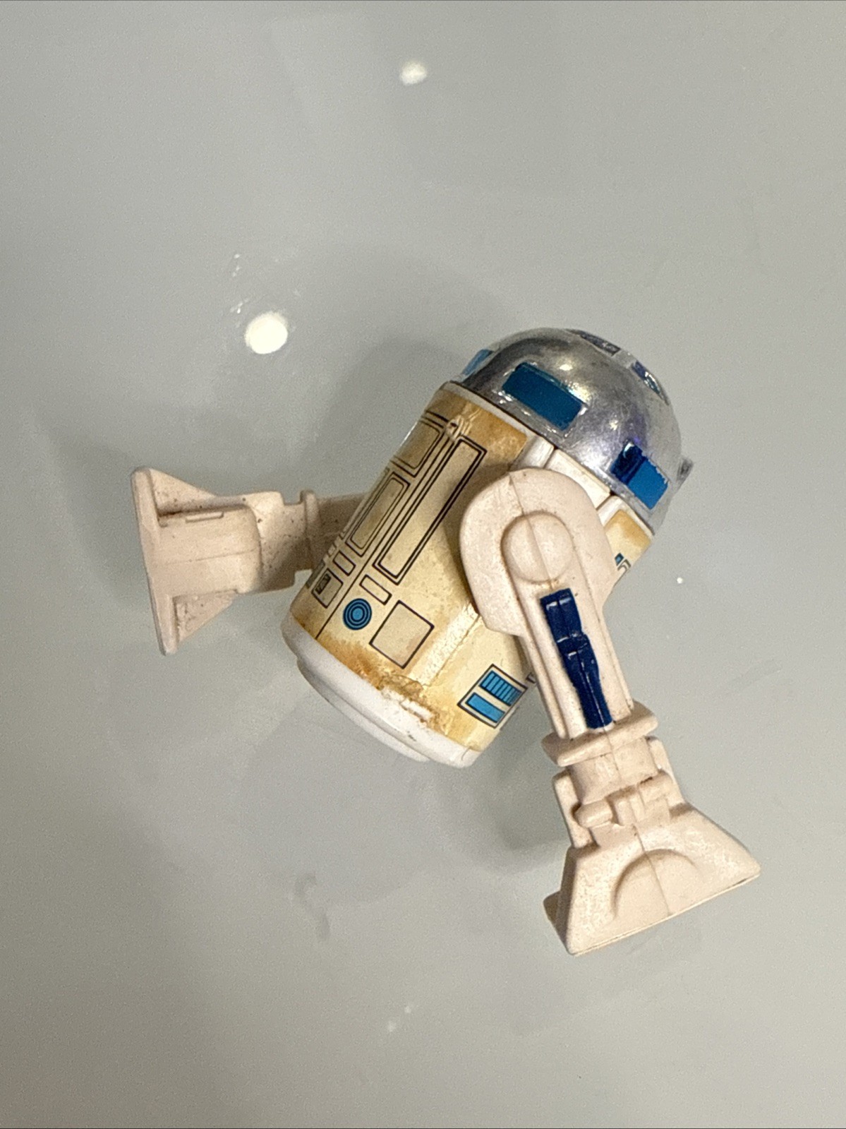 R2-D2 (Artoo-Detoo) (with Sensorscope) sold