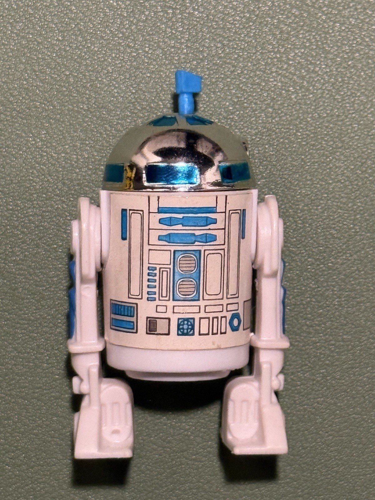 R2-D2 (Artoo-Detoo) (with Sensorscope) sold