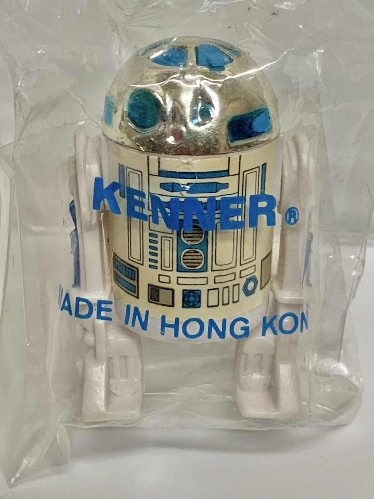 R2-D2 (Artoo-Detoo) (with Sensorscope) sold