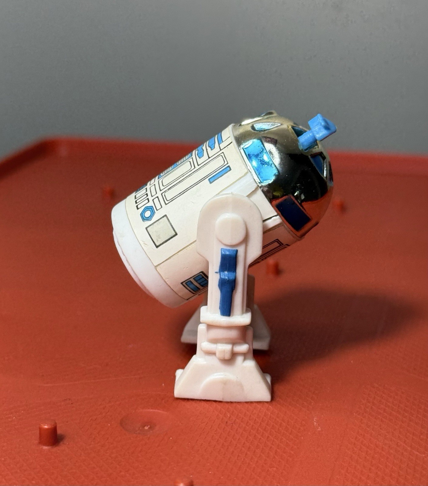 R2-D2 (Artoo-Detoo) (with Sensorscope) sold