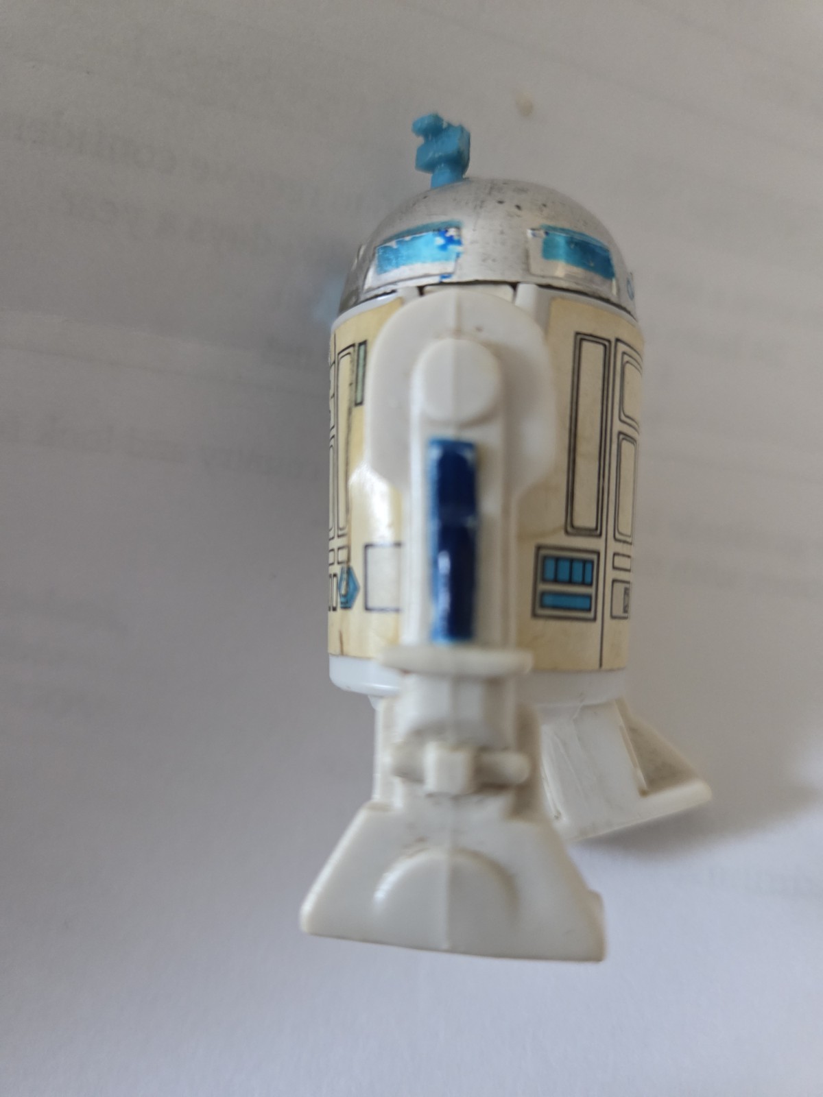 R2-D2 (Artoo-Detoo) (with Sensorscope) sold