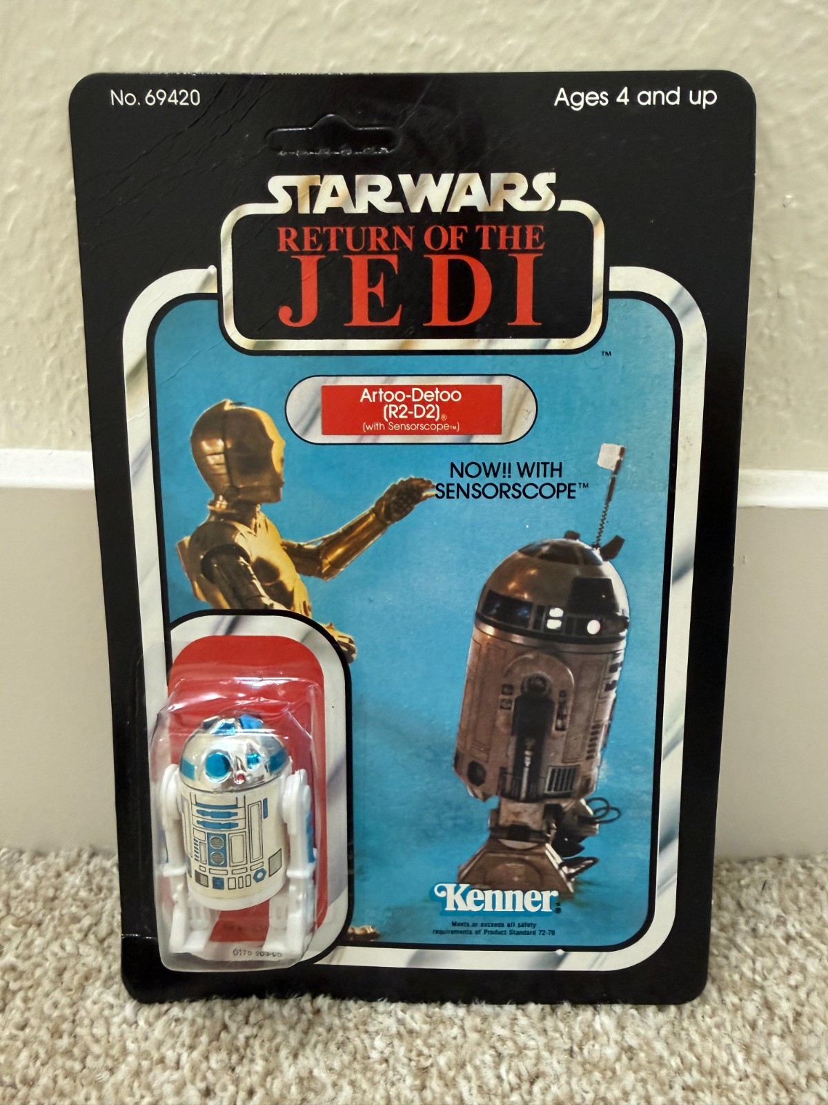 R2-D2 (Artoo-Detoo) (with Sensorscope) sold