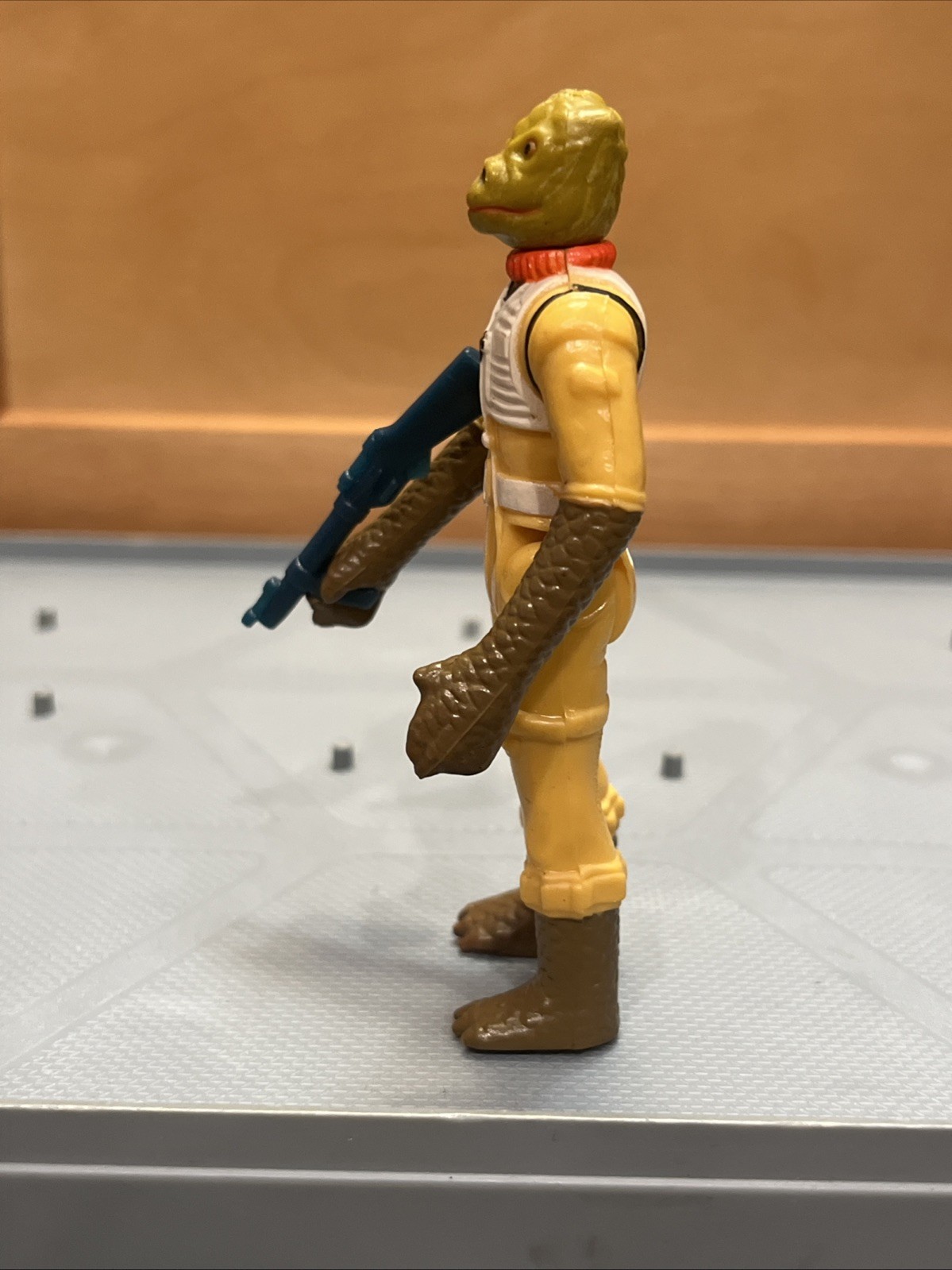 Bossk (Bounty Hunter) sold