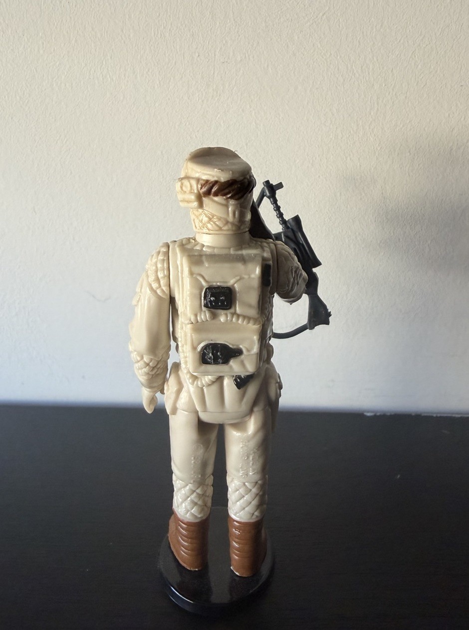 Rebel Commander sold