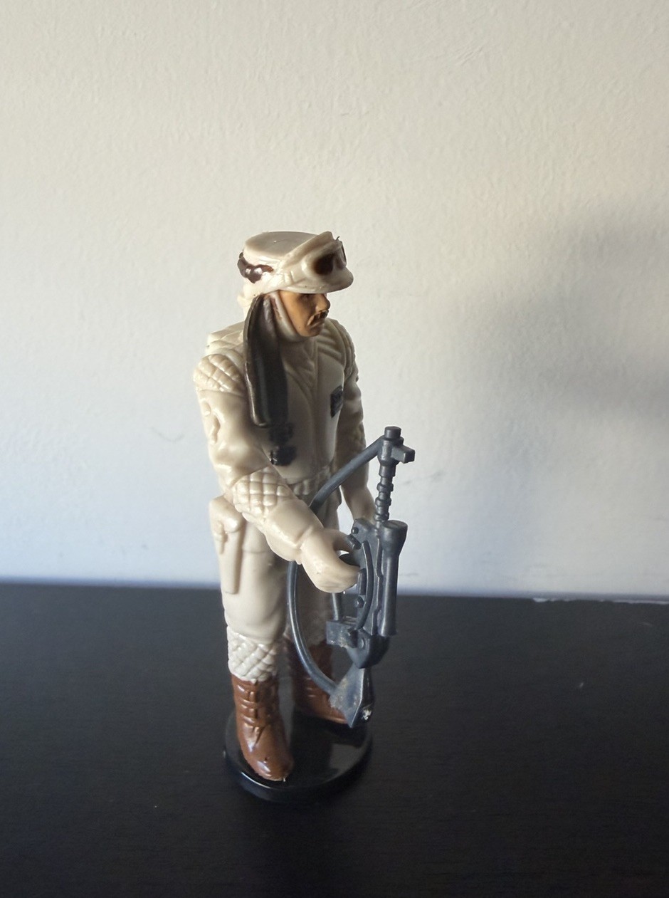 Rebel Commander sold