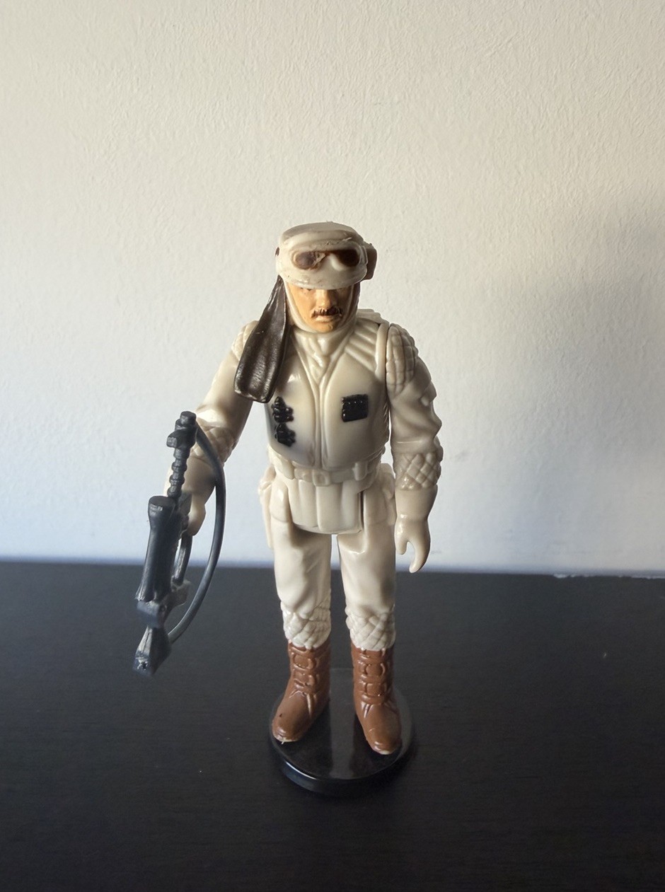 Rebel Commander sold