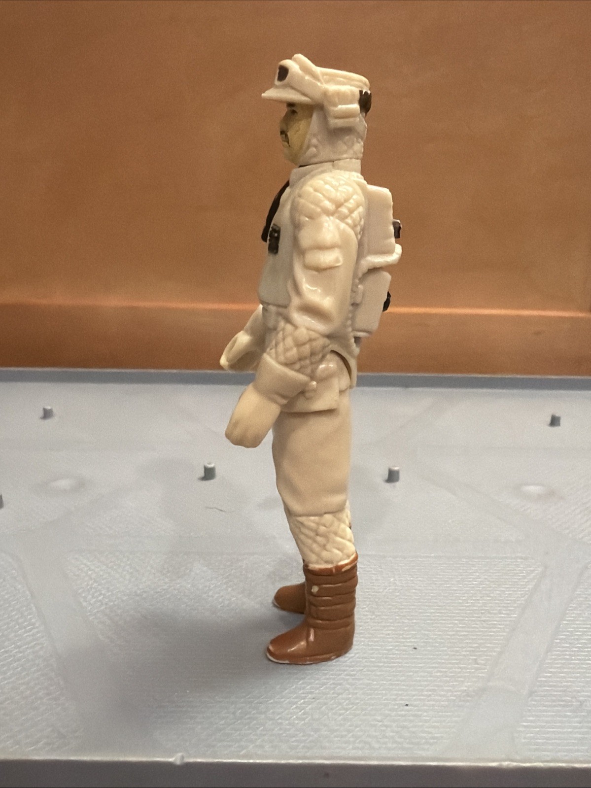 Rebel Commander sold