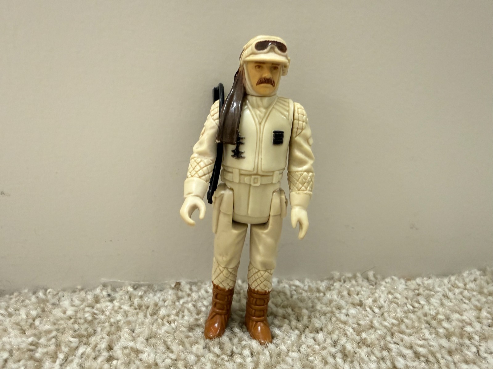 Rebel Commander sold