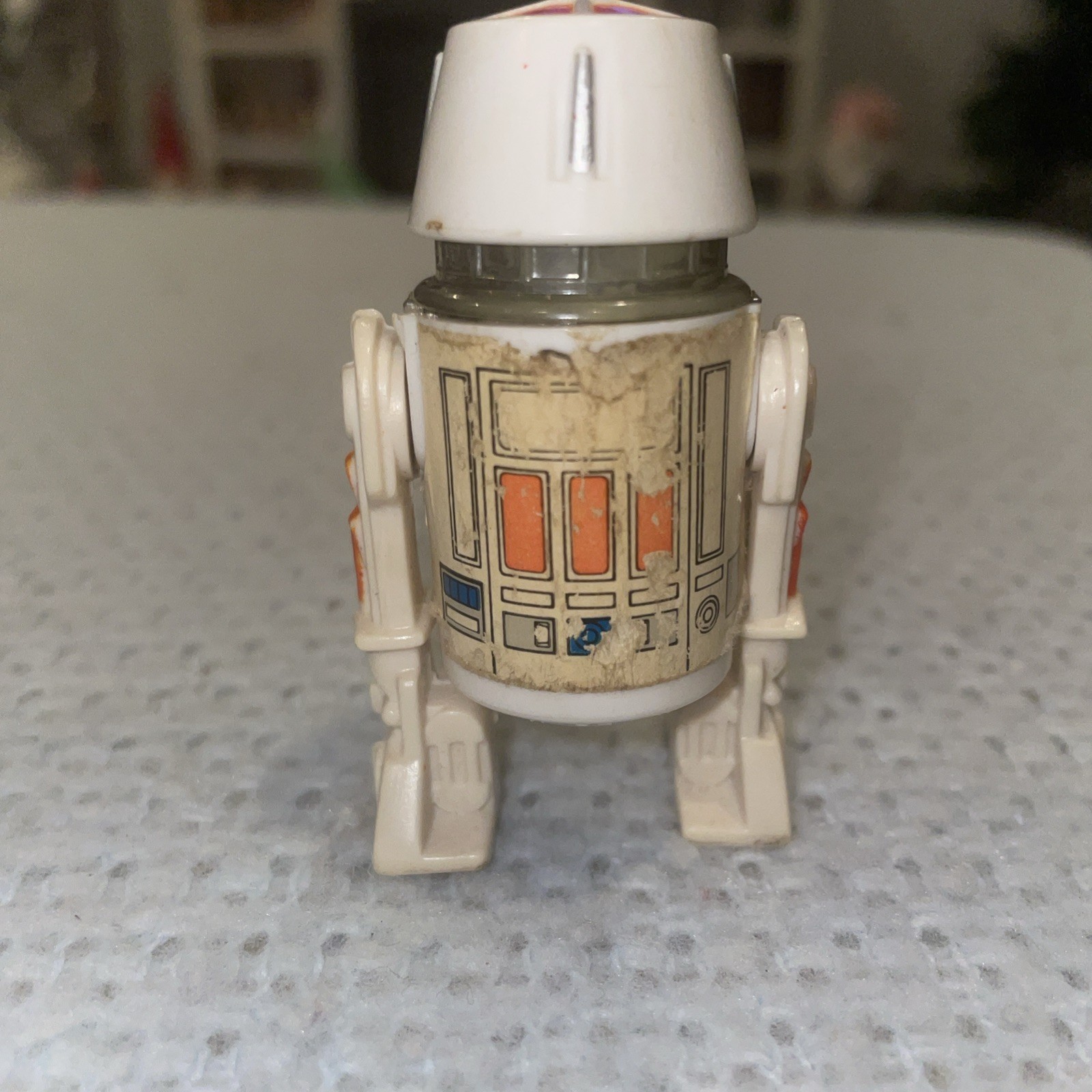 R5-D4 (Arfive-Defour) sold