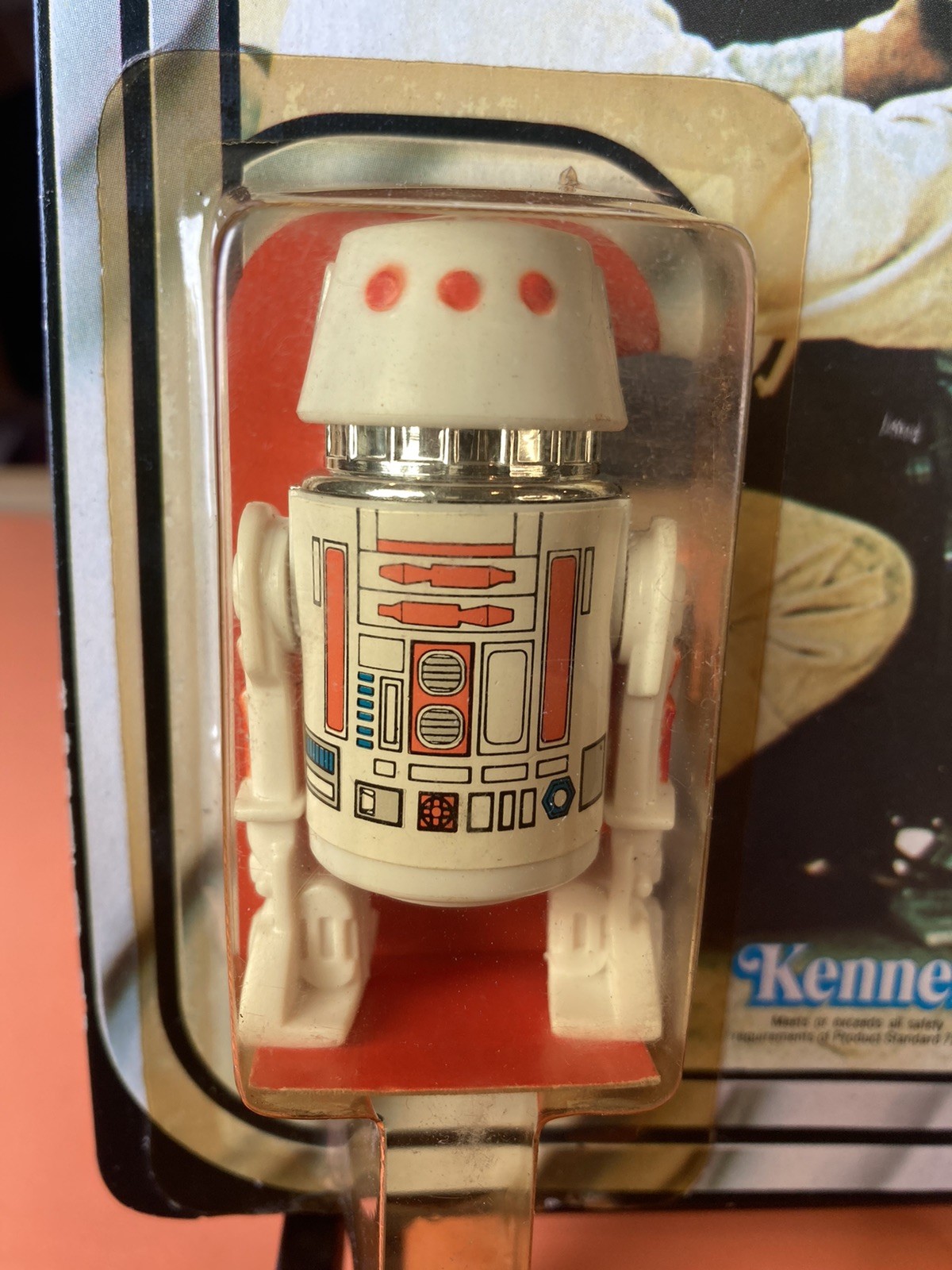 R5-D4 (Arfive-Defour) sold