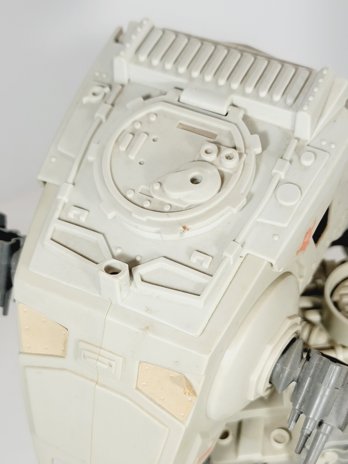 Scout Walker (AT-ST) sold