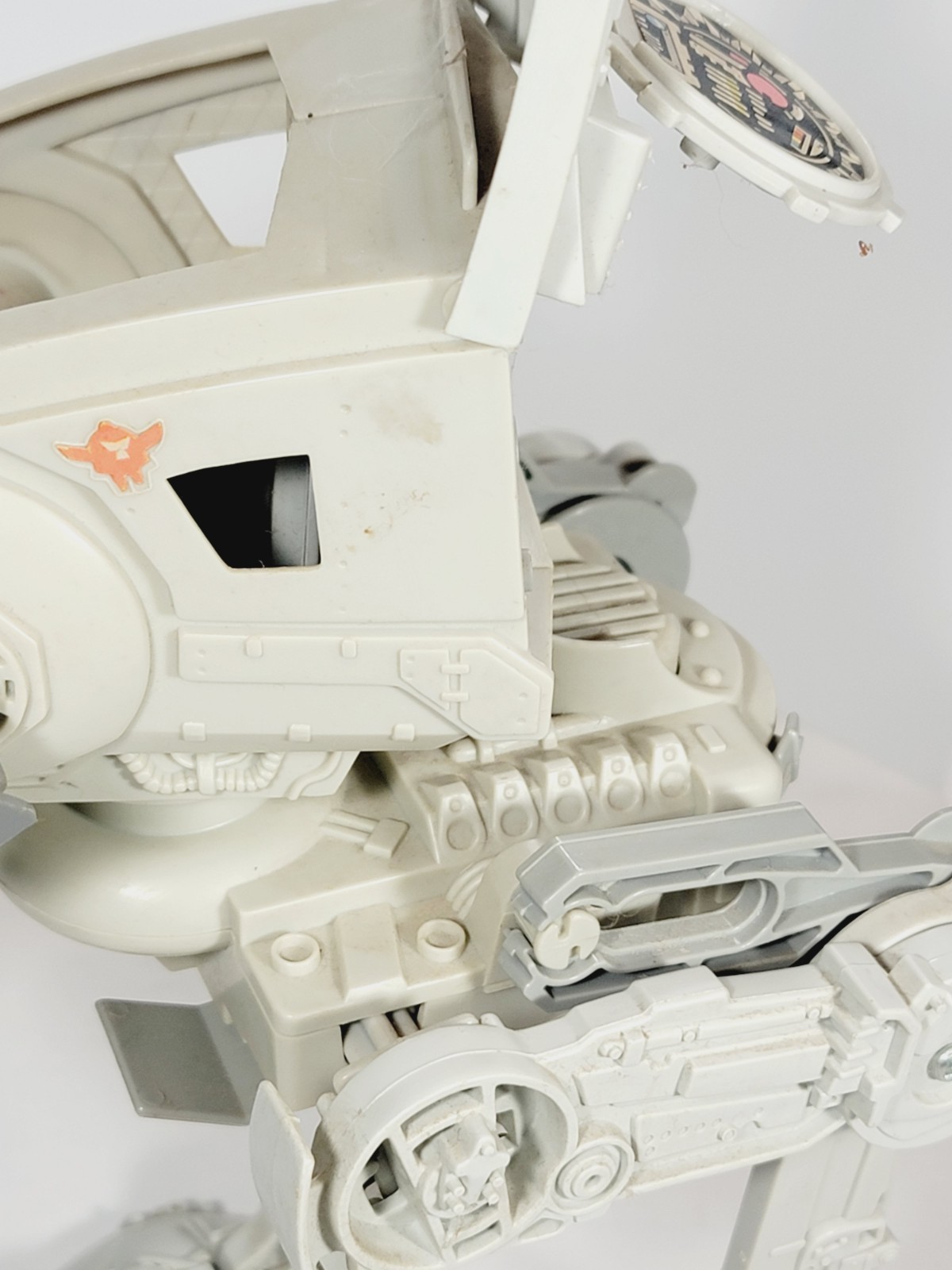 Scout Walker (AT-ST) sold