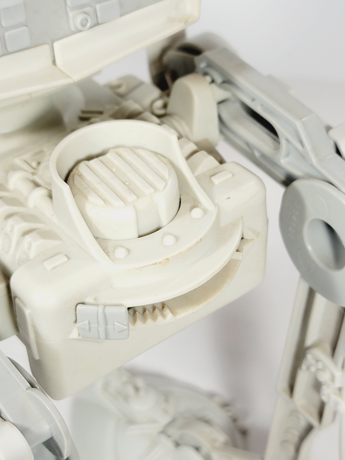 Scout Walker (AT-ST) sold