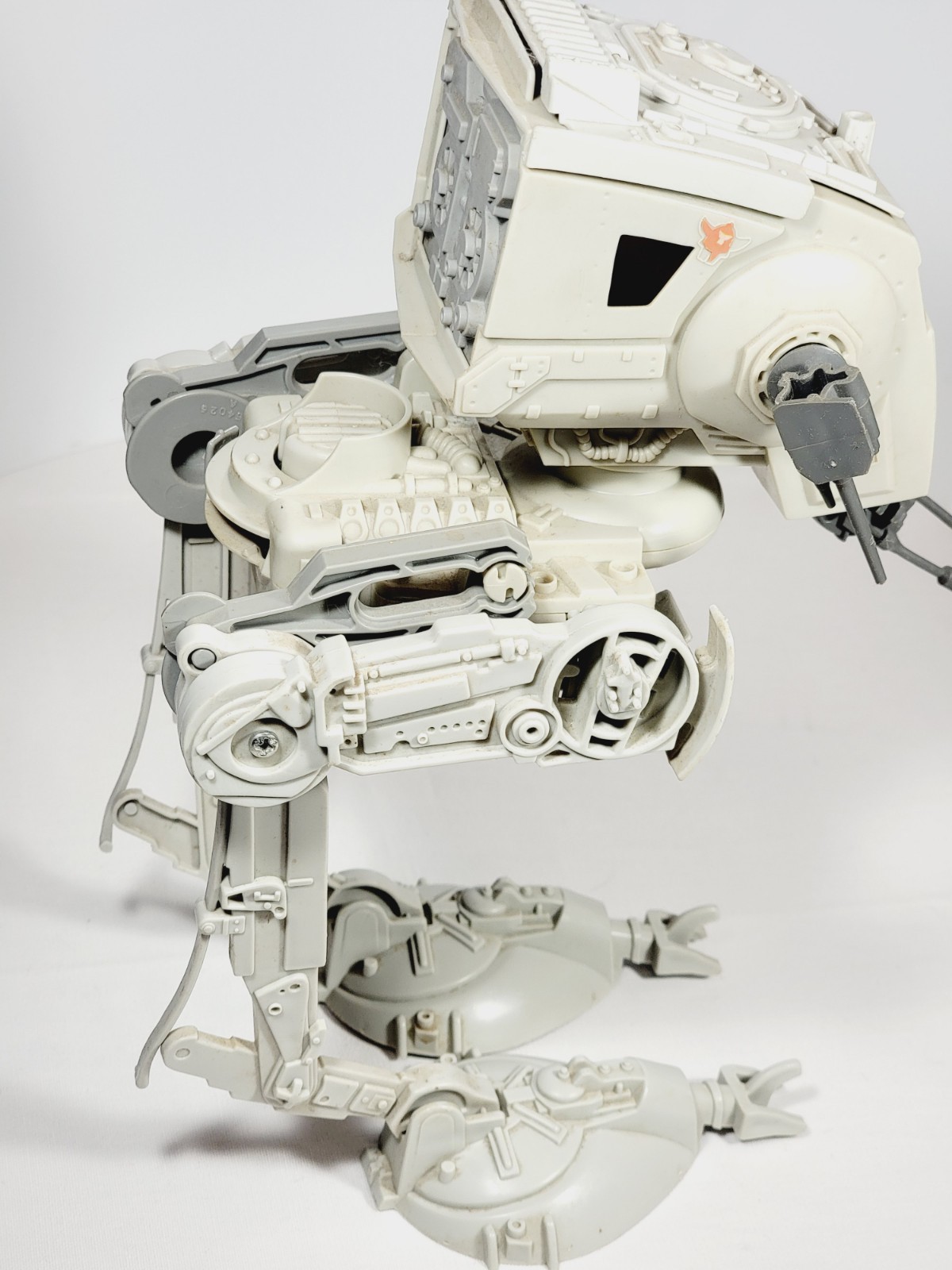 Scout Walker (AT-ST) sold