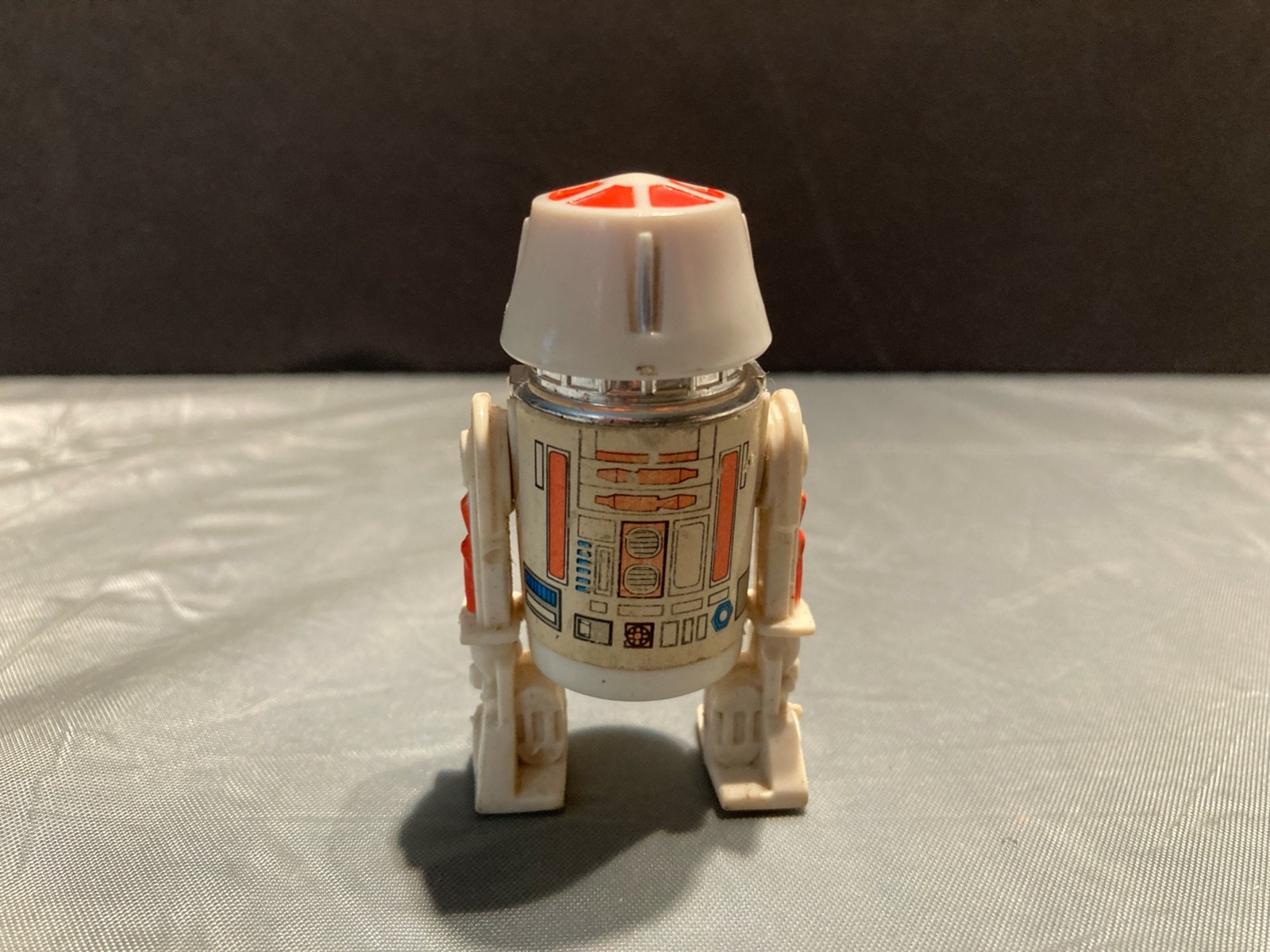 R5-D4 (Arfive-Defour) sold