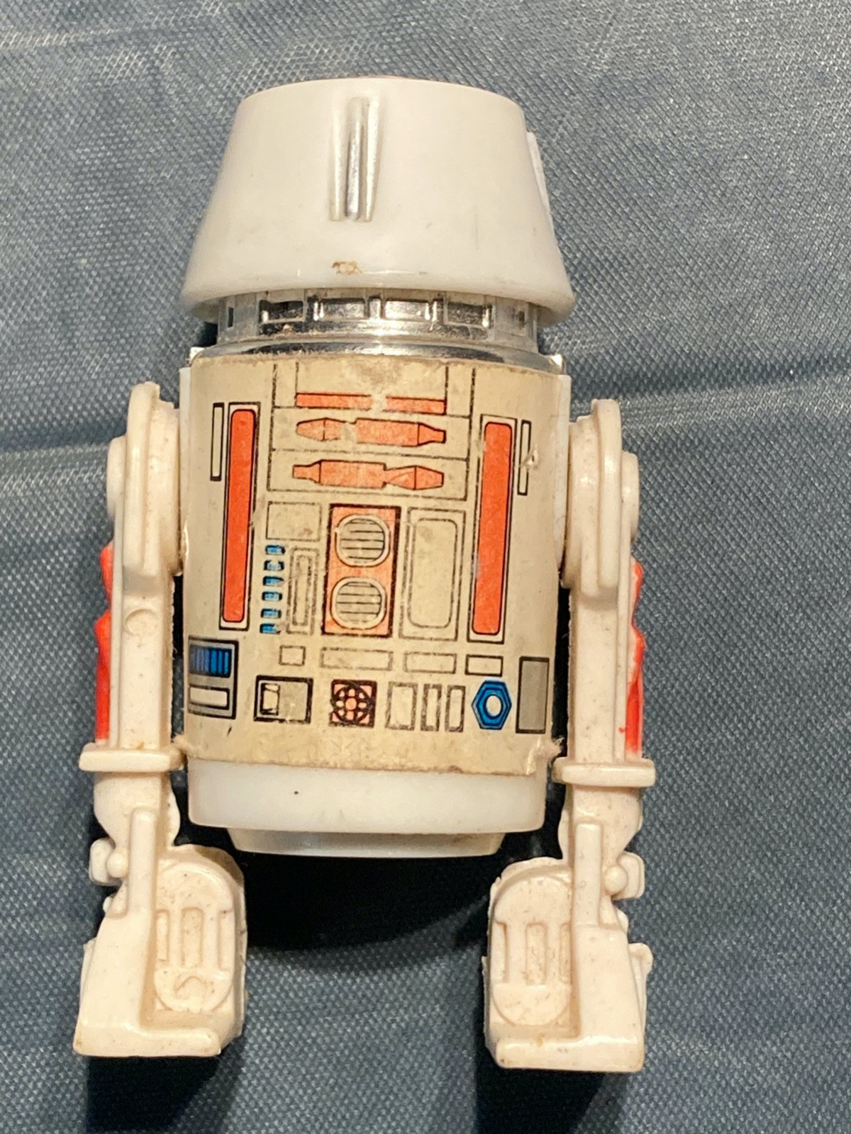 R5-D4 (Arfive-Defour) sold