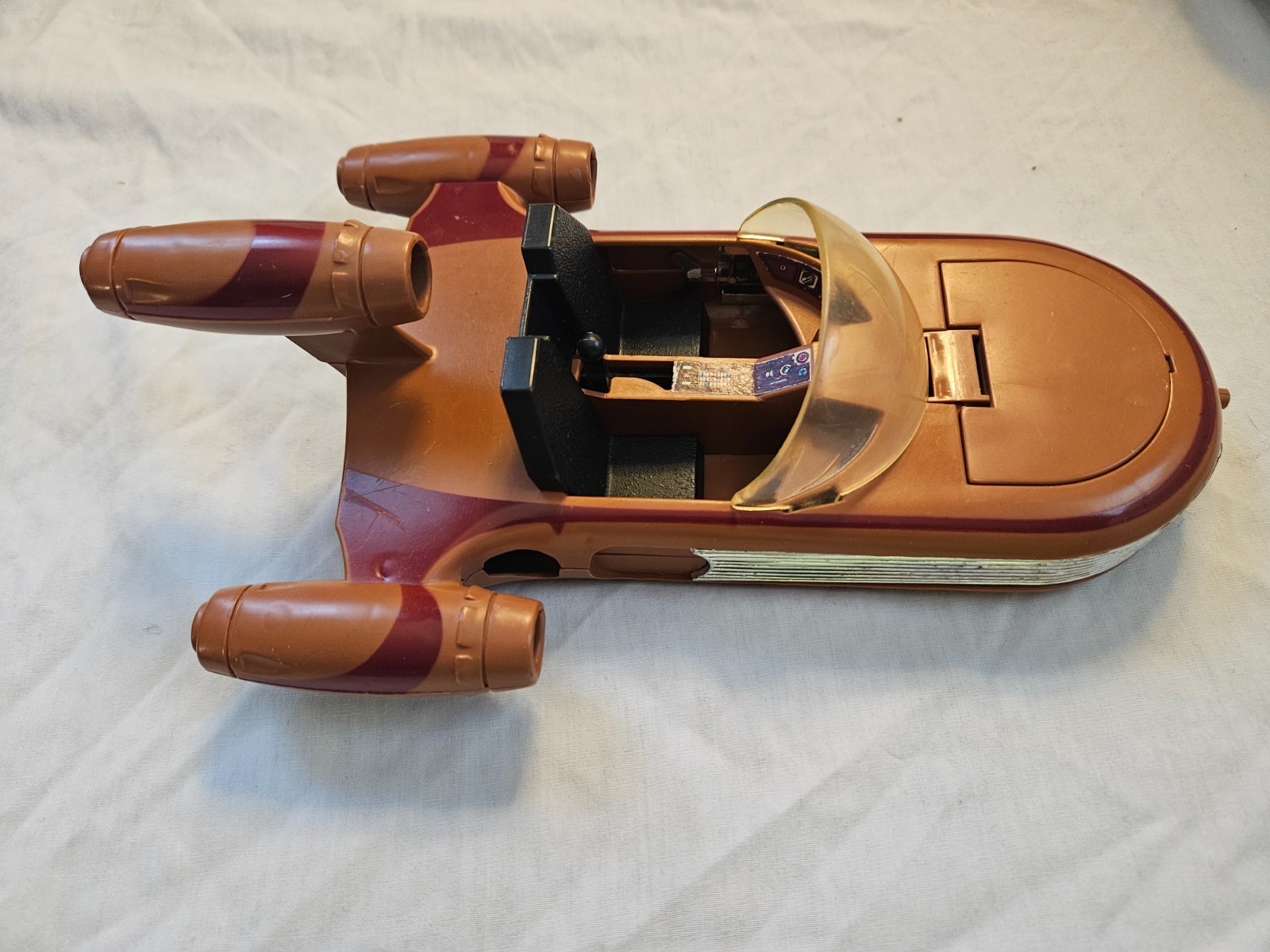 Landspeeder sold