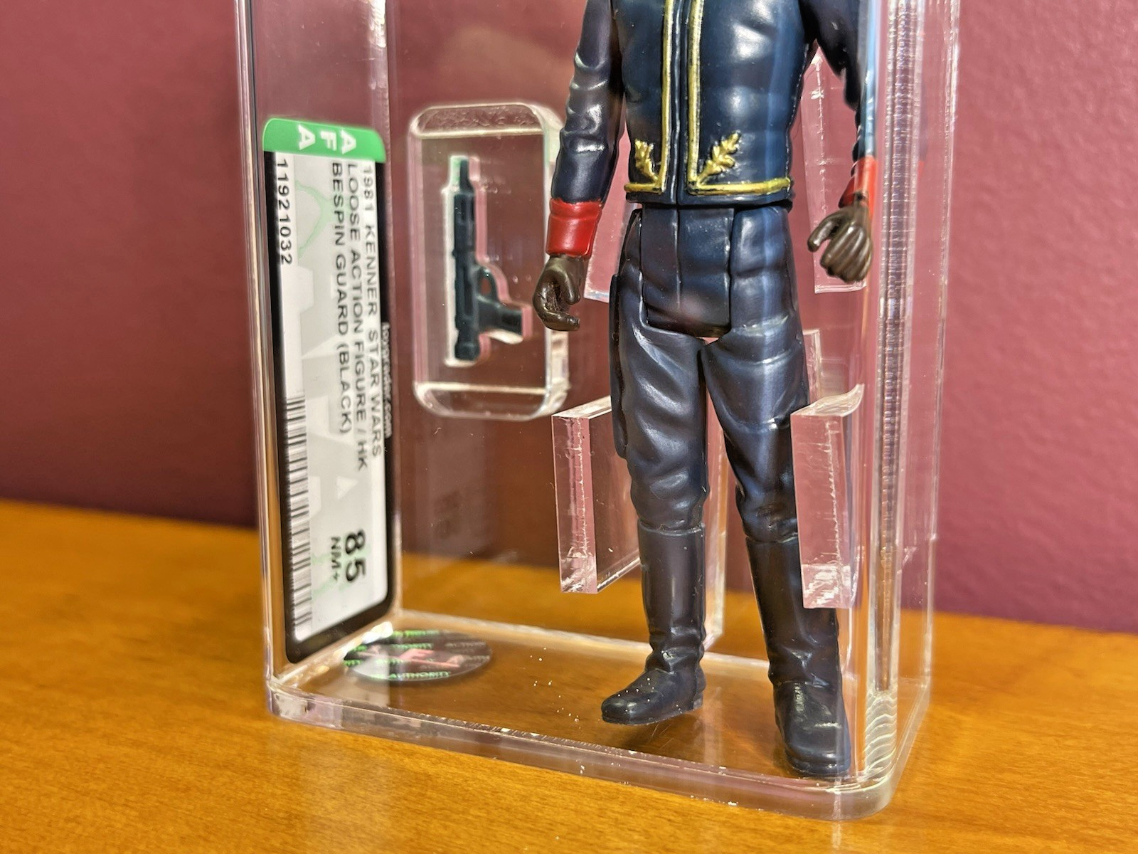 Bespin Security Guard (Black) sold