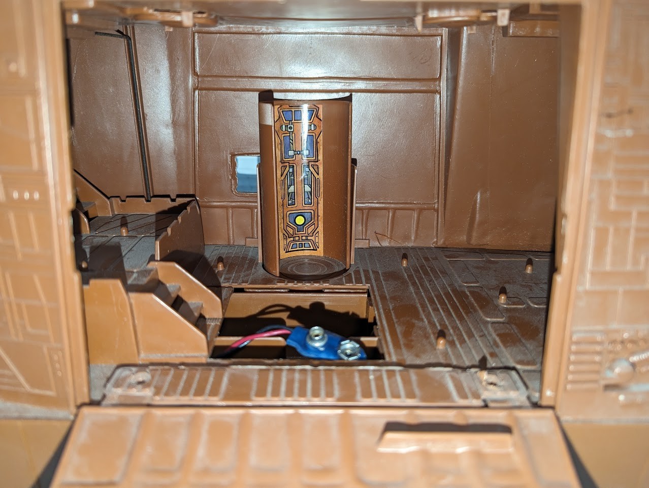 Radio Controlled Jawa Sandcrawler sold