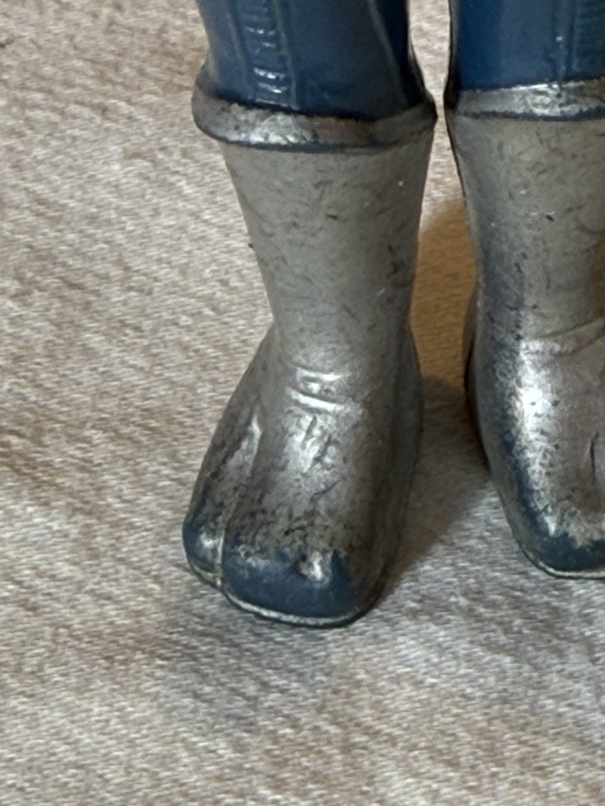 Blue Snaggletooth sold