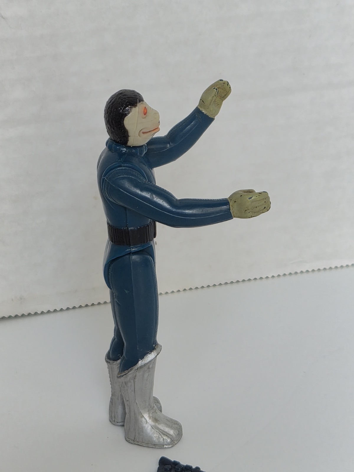 Blue Snaggletooth sold