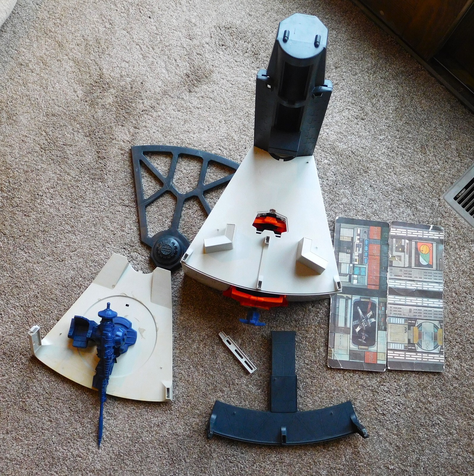 Death Star Space Station (Kenner) sold