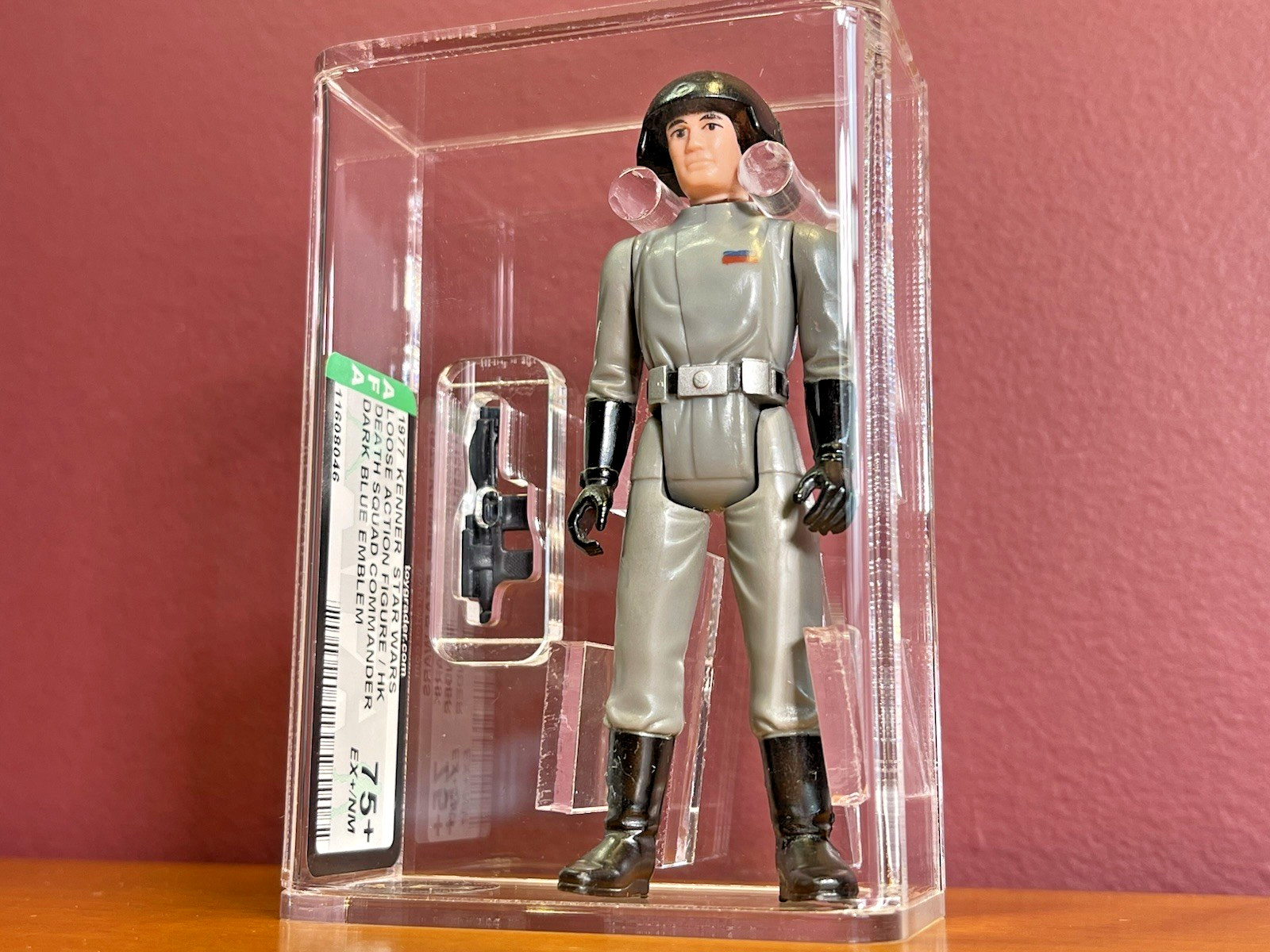 Death Squad Commander (Star Destroyer Commander) sold