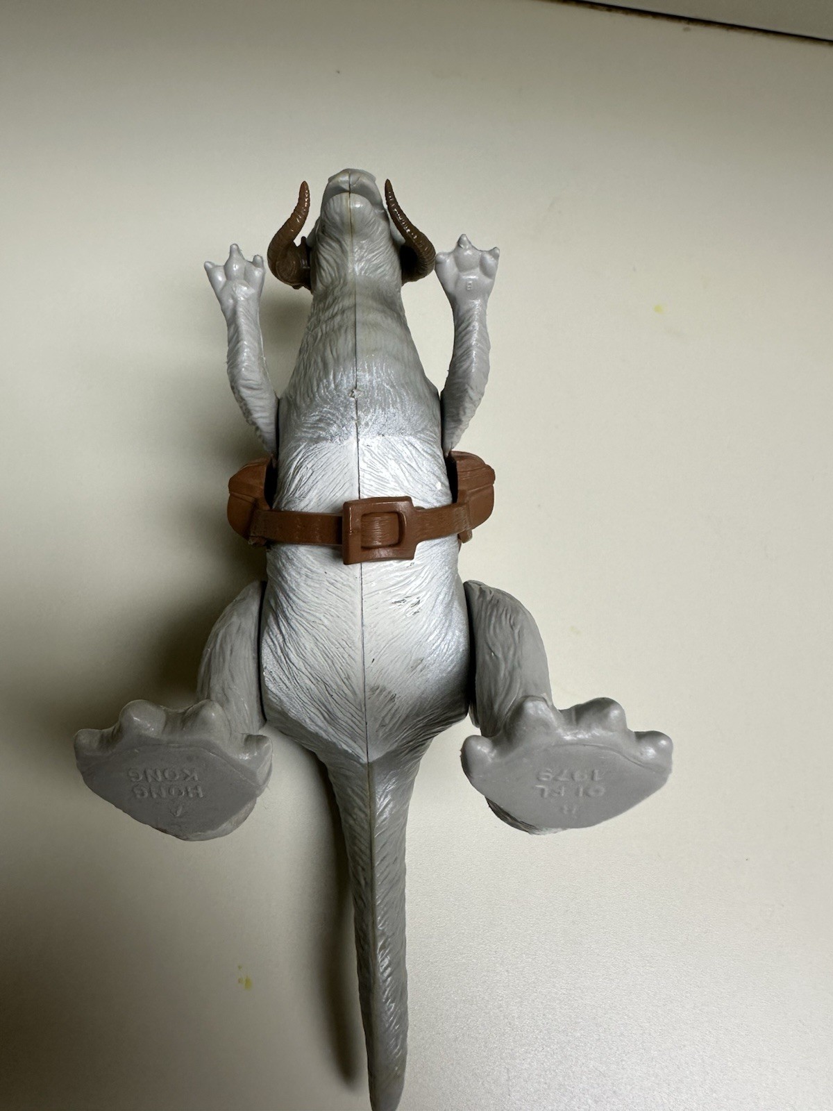 Tauntaun (closed belly) sold