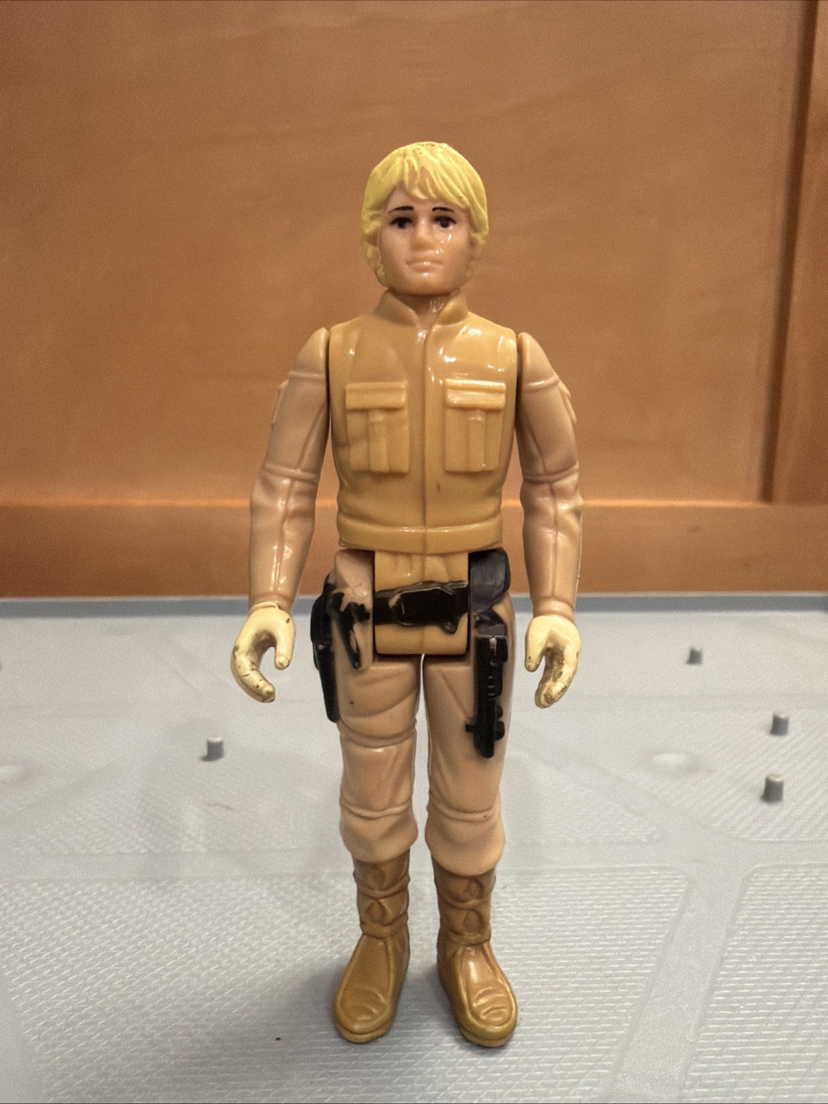 Luke Skywalker (Bespin Fatigues) sold