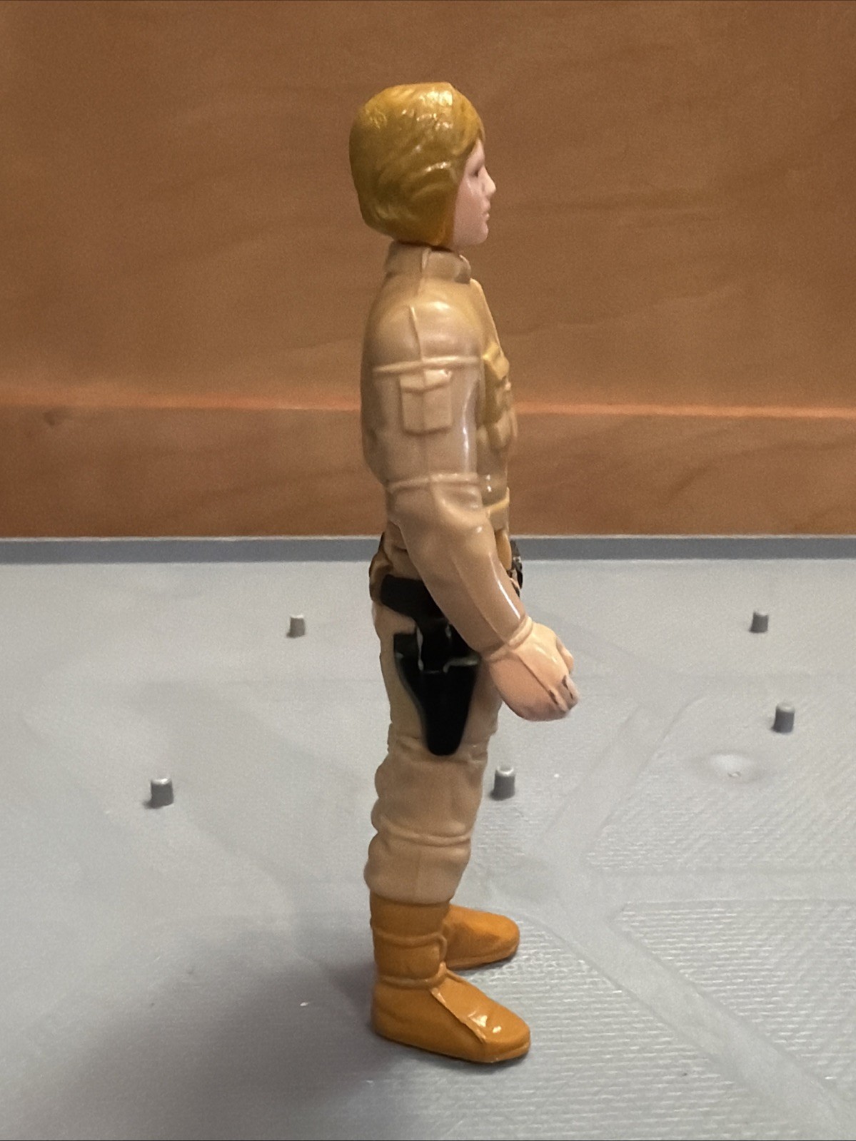 Luke Skywalker (Bespin Fatigues) sold