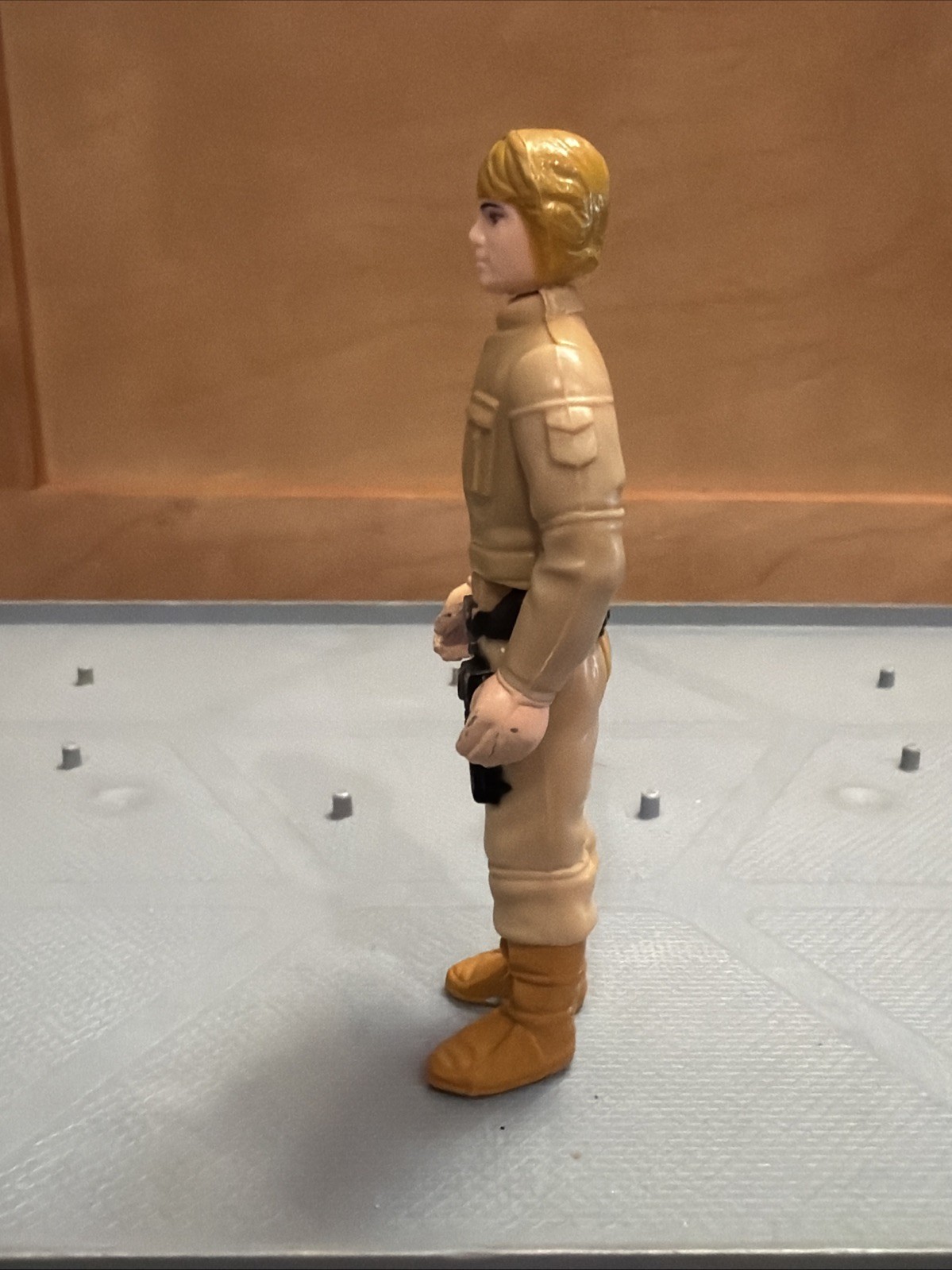 Luke Skywalker (Bespin Fatigues) sold