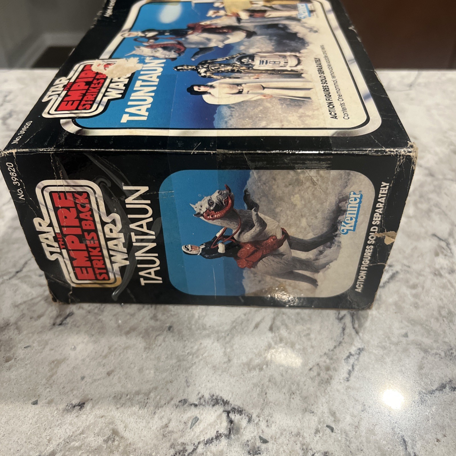 Tauntaun (closed belly) sold