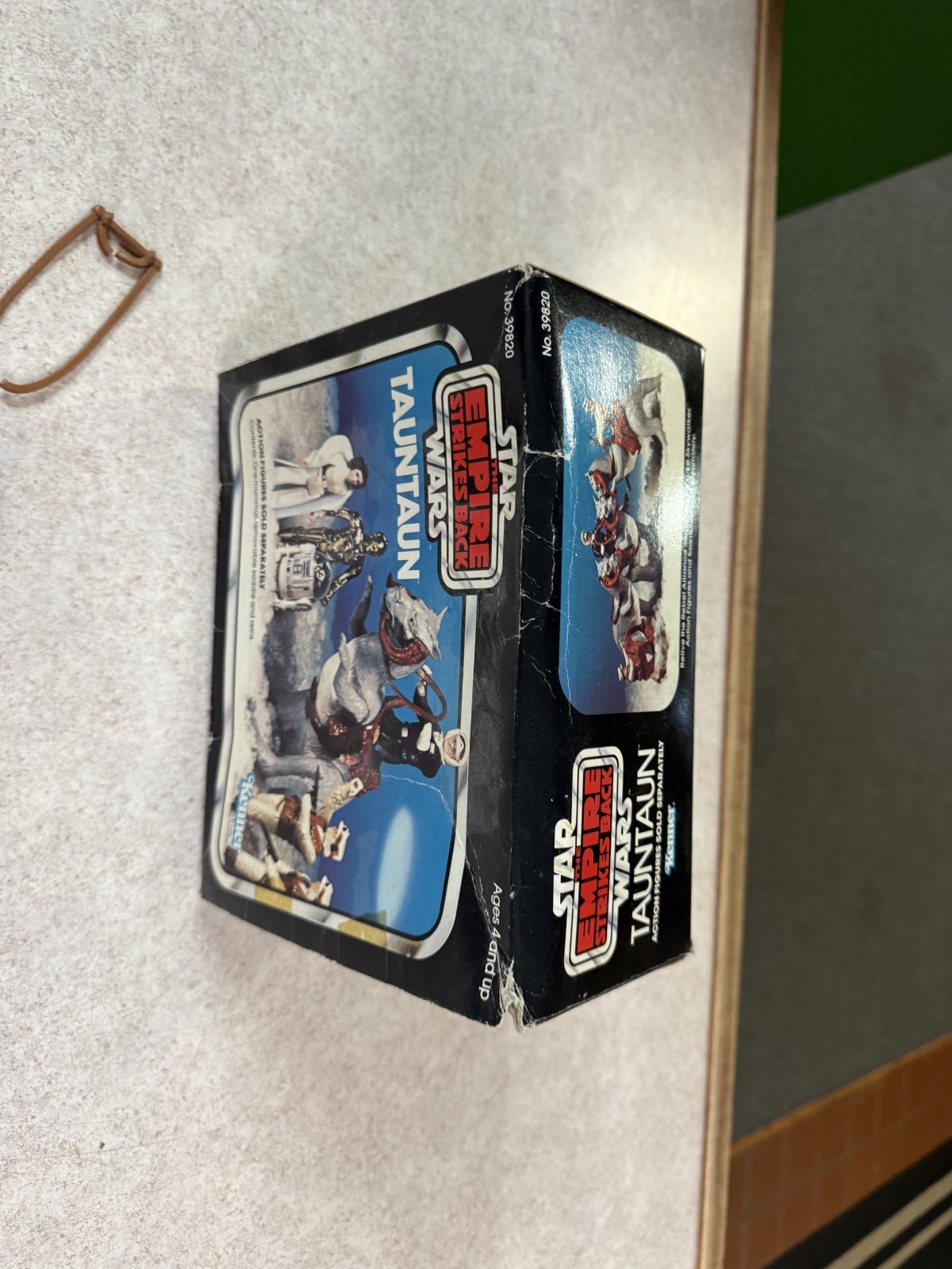 Tauntaun (closed belly) sold