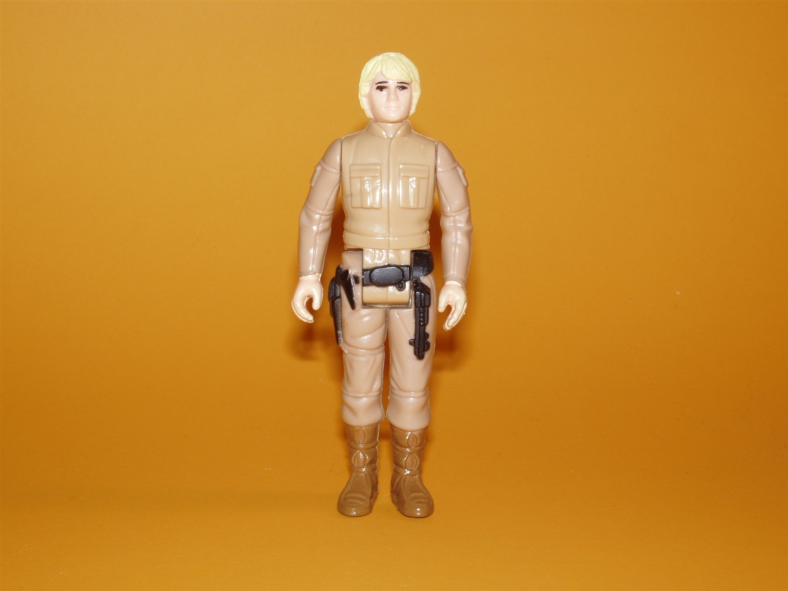 Luke Skywalker (Bespin Fatigues) sold