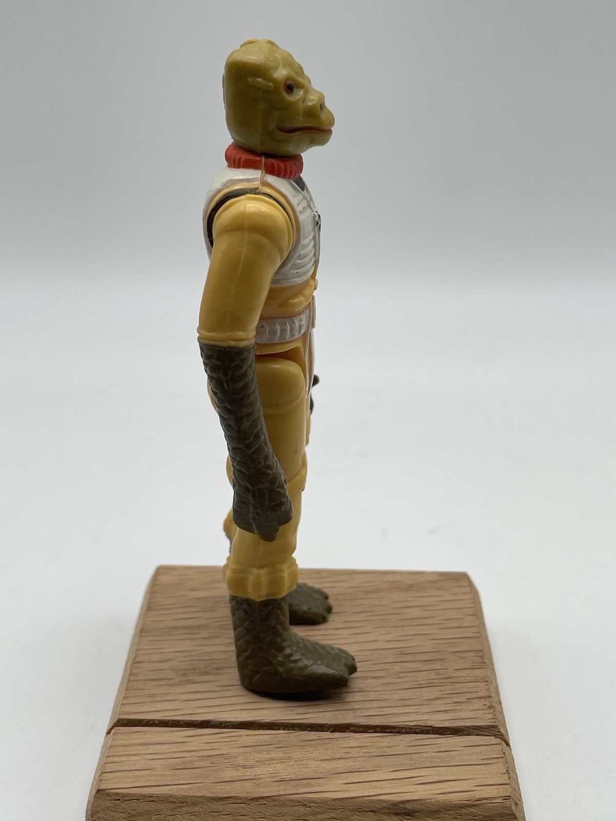 Bossk (Bounty Hunter) sold