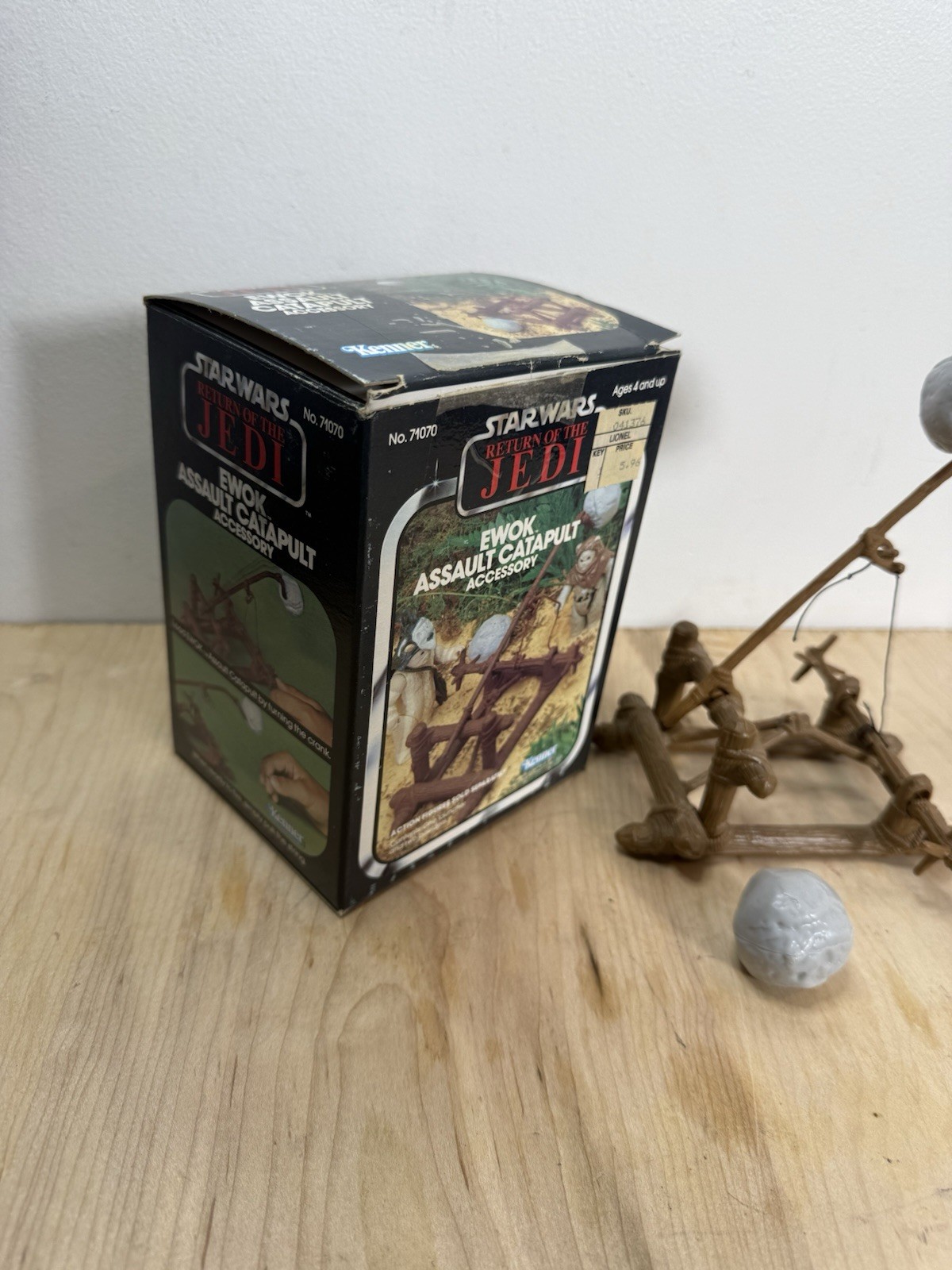 Ewok Assault Catapult sold