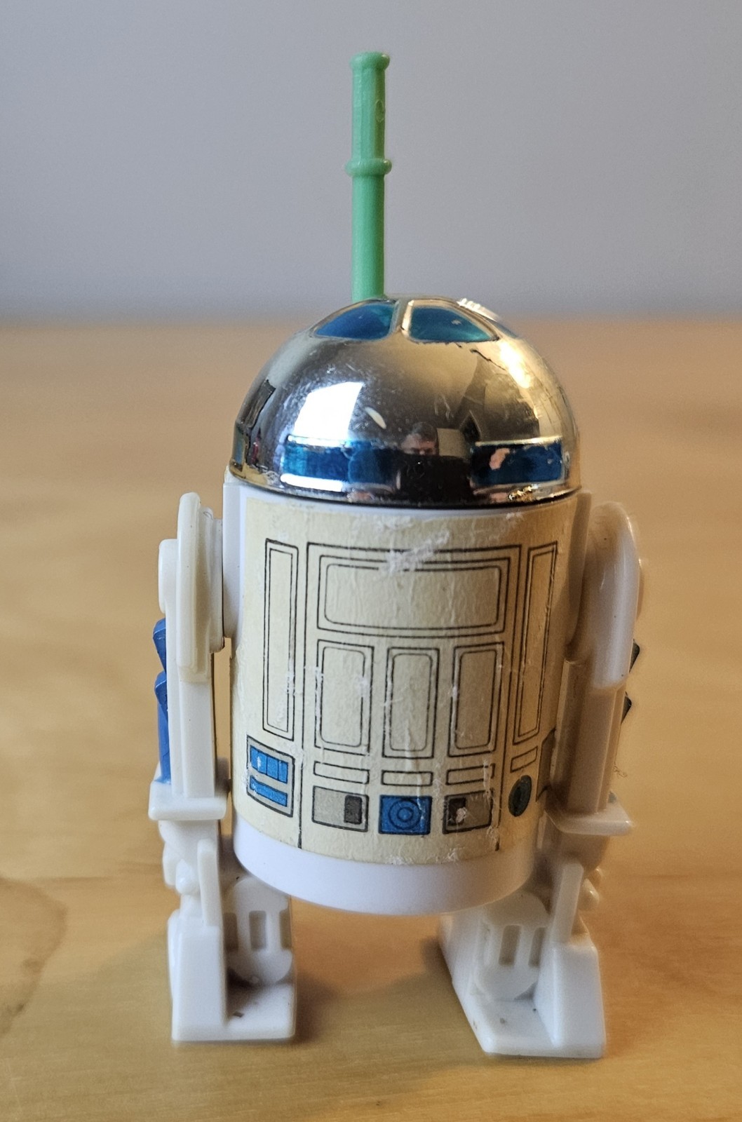 R2-D2 (Artoo-Detoo) with pop-up Lightsaber sold