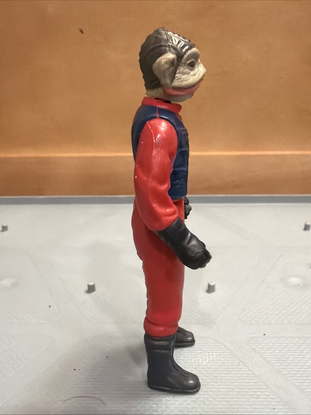 Nien Nunb sold