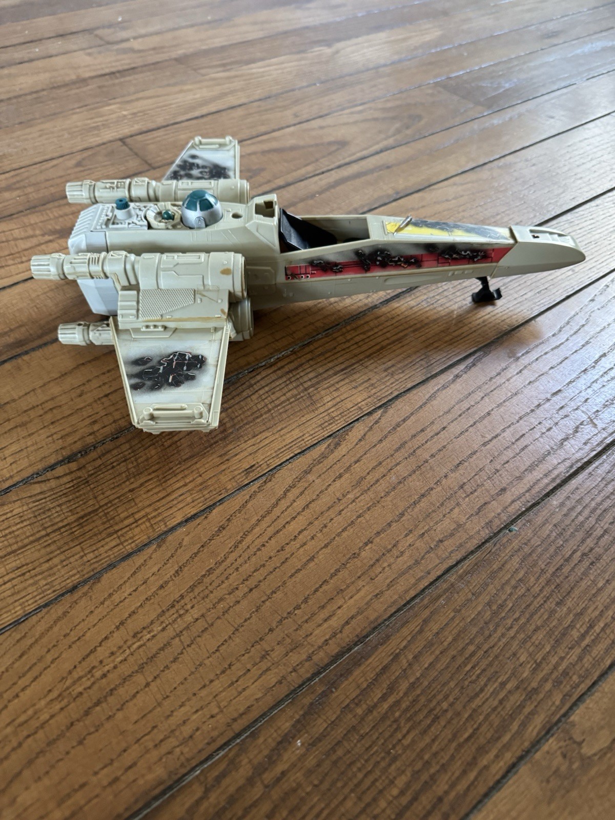 X-Wing Fighter (Battle Damaged) sold