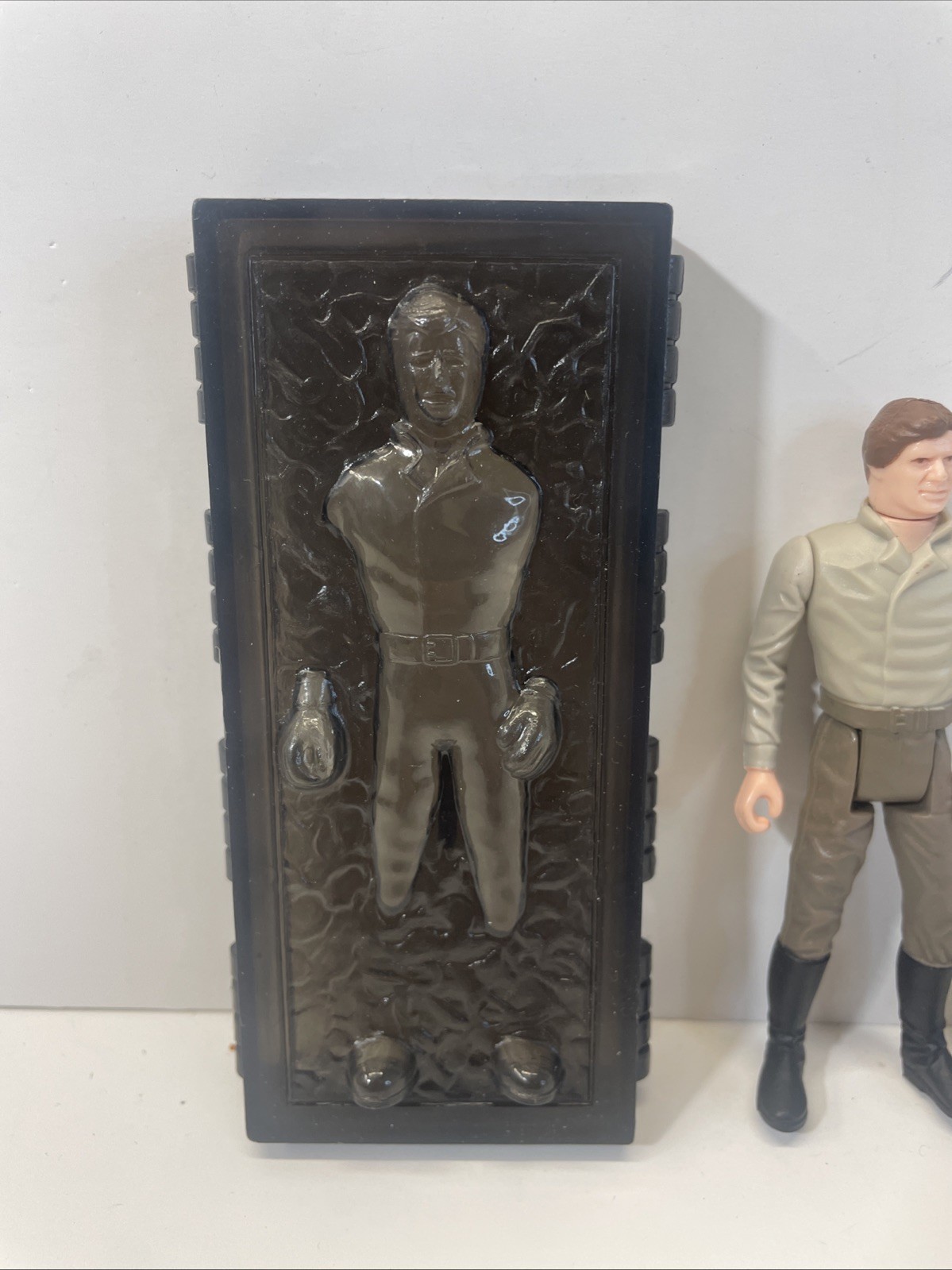 Han Solo (In Carbonite Chamber) sold