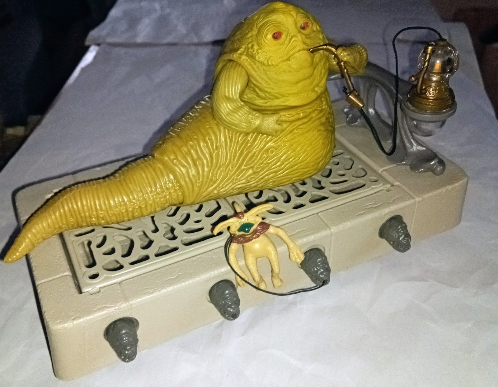 Jabba the Hutt Action Playset sold