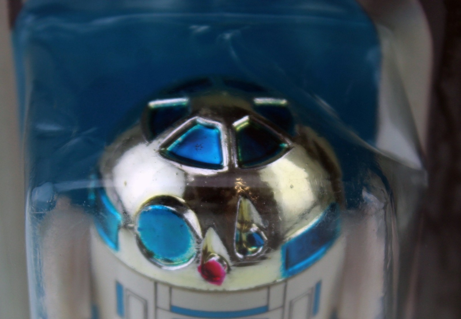 R2-D2 (Artoo-Detoo) sold