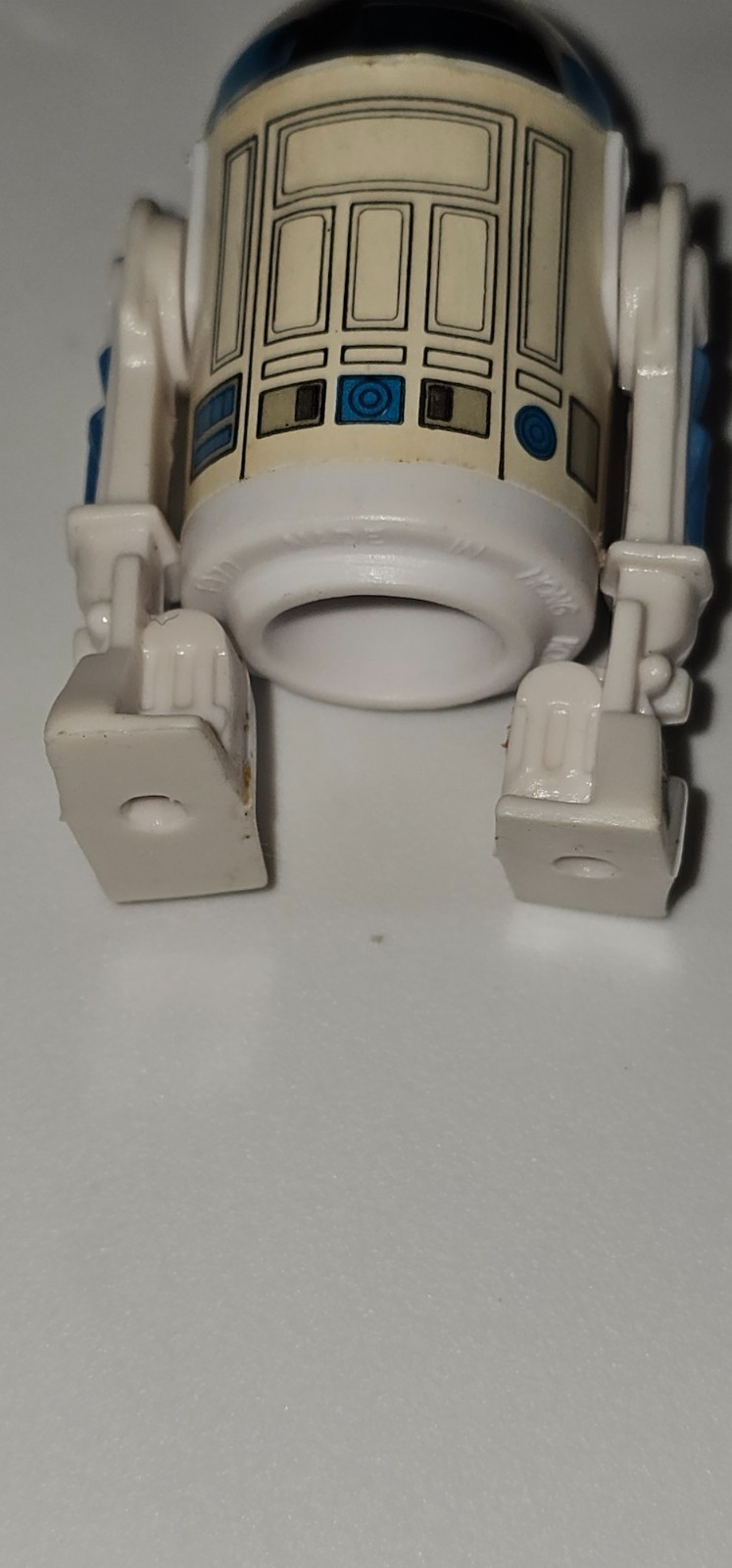 R2-D2 (Artoo-Detoo) (with Sensorscope) sold