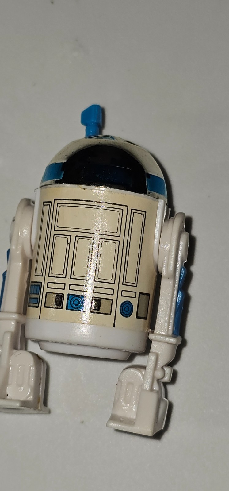 R2-D2 (Artoo-Detoo) (with Sensorscope) sold