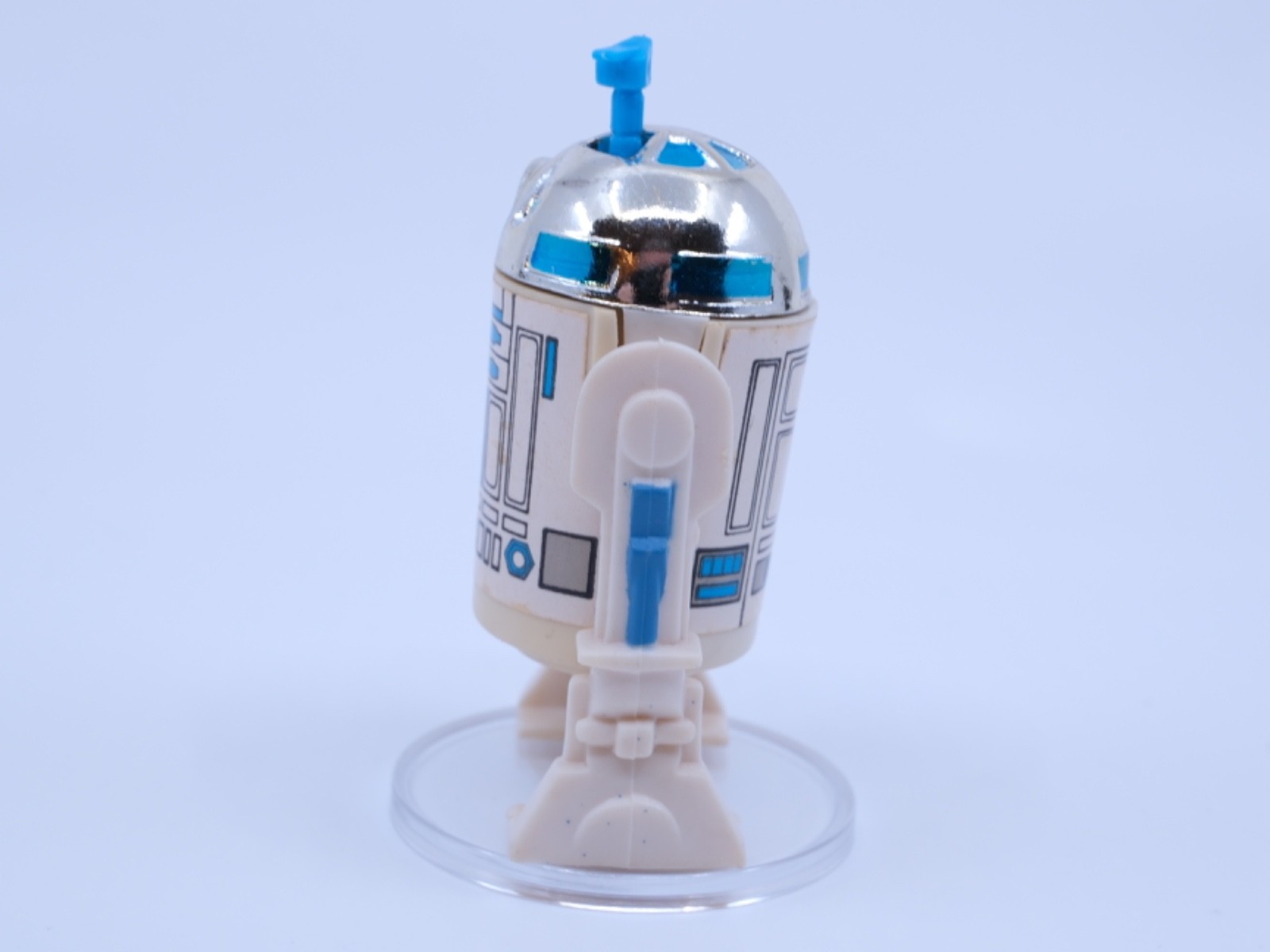 R2-D2 (Artoo-Detoo) (with Sensorscope) sold