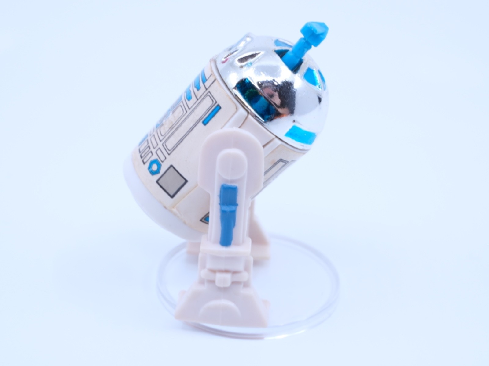 R2-D2 (Artoo-Detoo) (with Sensorscope) sold