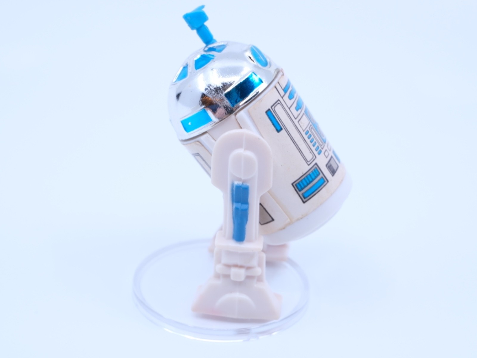 R2-D2 (Artoo-Detoo) (with Sensorscope) sold
