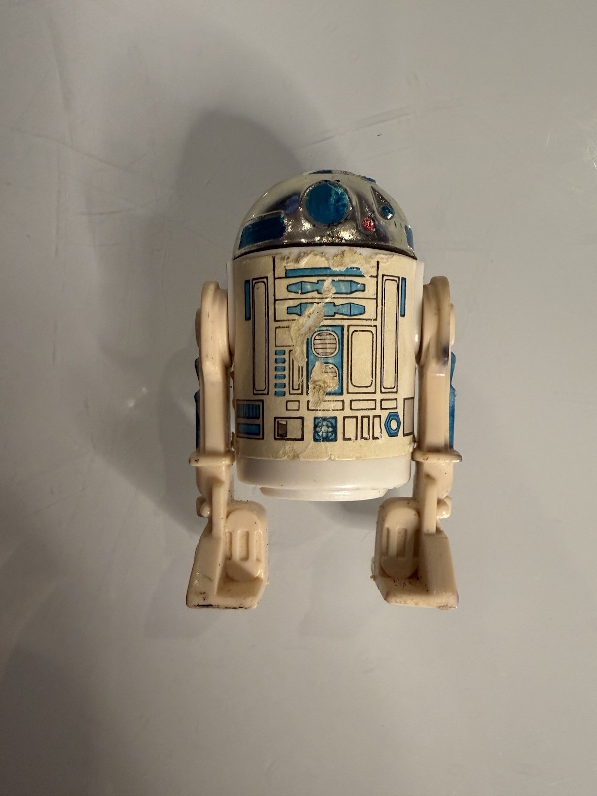 R2-D2 (Artoo-Detoo) (with Sensorscope) sold
